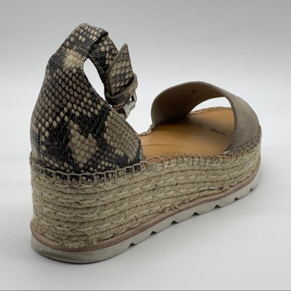 MAXSOLD Dolce Vita Women's Dolce Vita, Larita Sandal - Picture 7 of 13